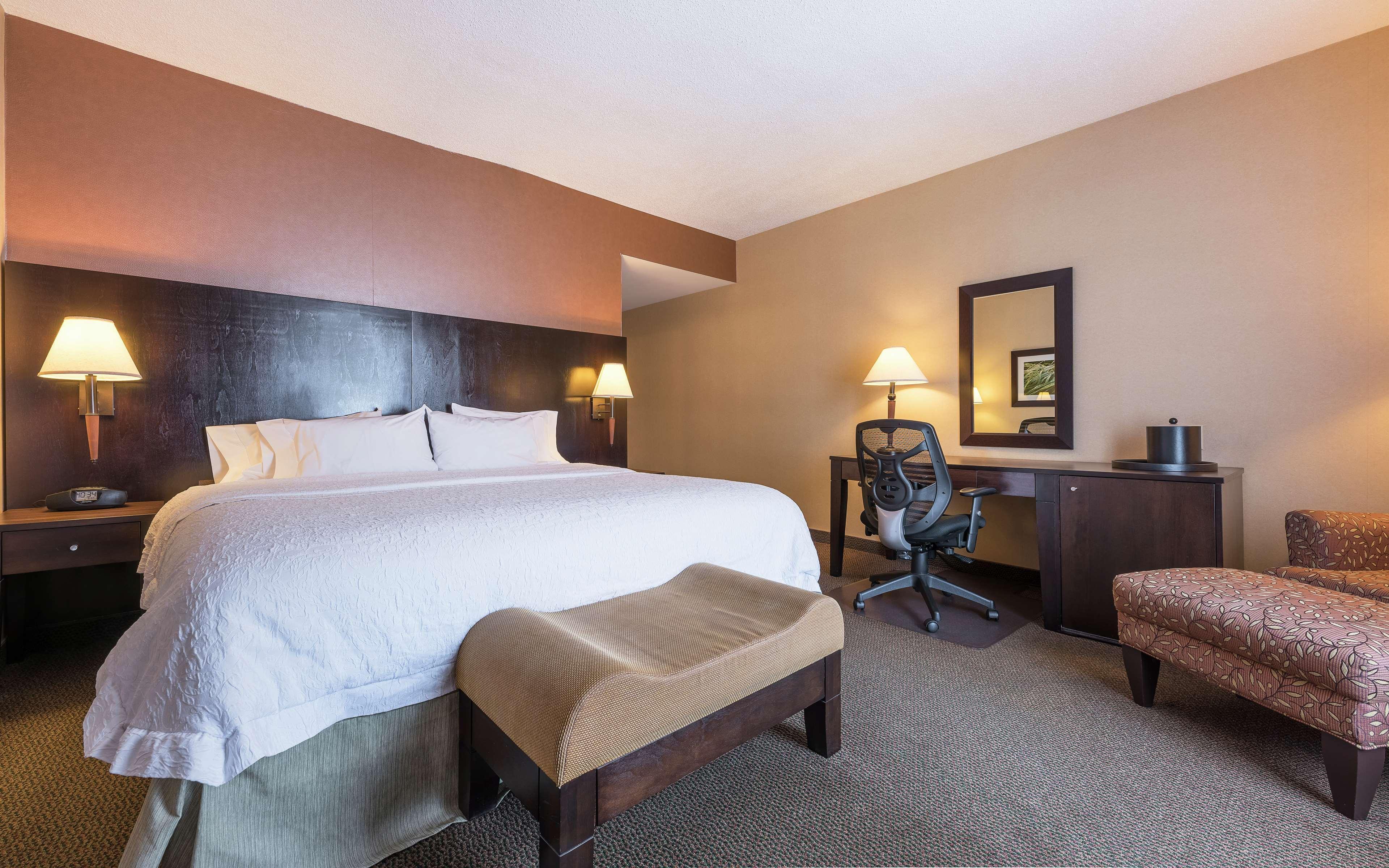 Hampton Inn & Suites By Hilton Moncton Eksteriør bilde