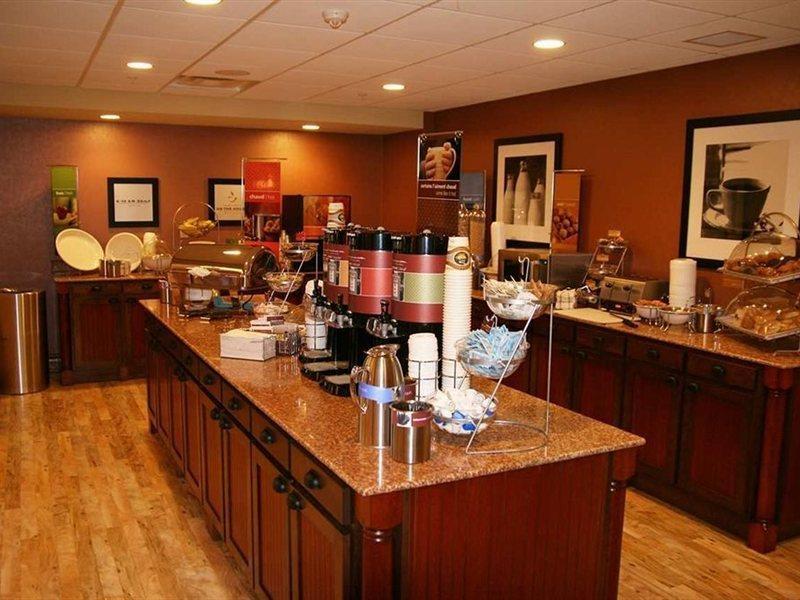 Hampton Inn & Suites By Hilton Moncton Eksteriør bilde