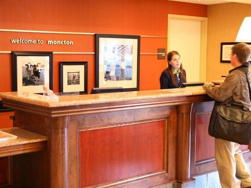 Hampton Inn & Suites By Hilton Moncton Eksteriør bilde