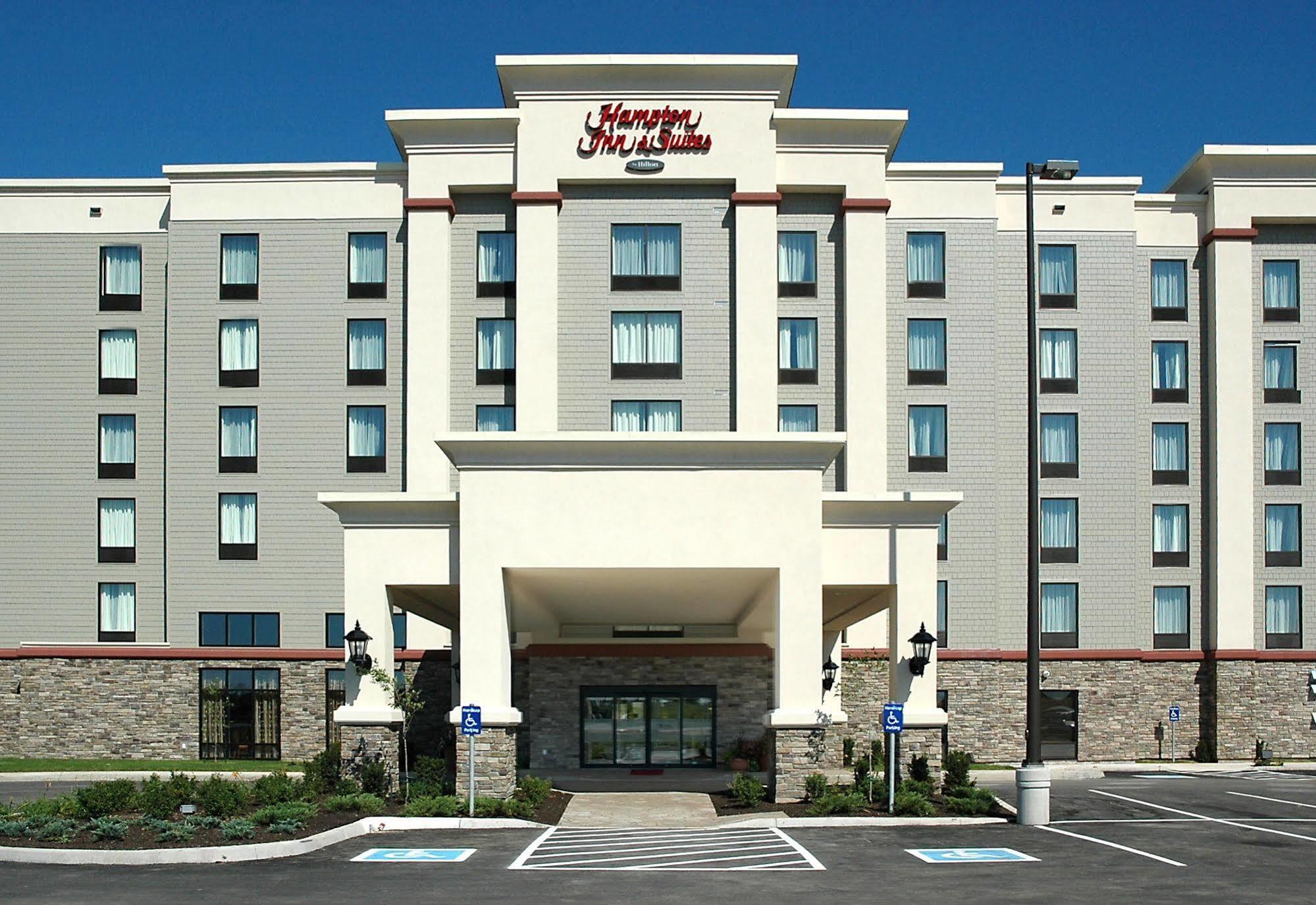 Hampton Inn & Suites By Hilton Moncton Eksteriør bilde